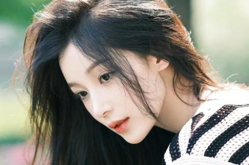洗白白等我来网红白冰约会女粉丝聊天内容遭前同事曝光
